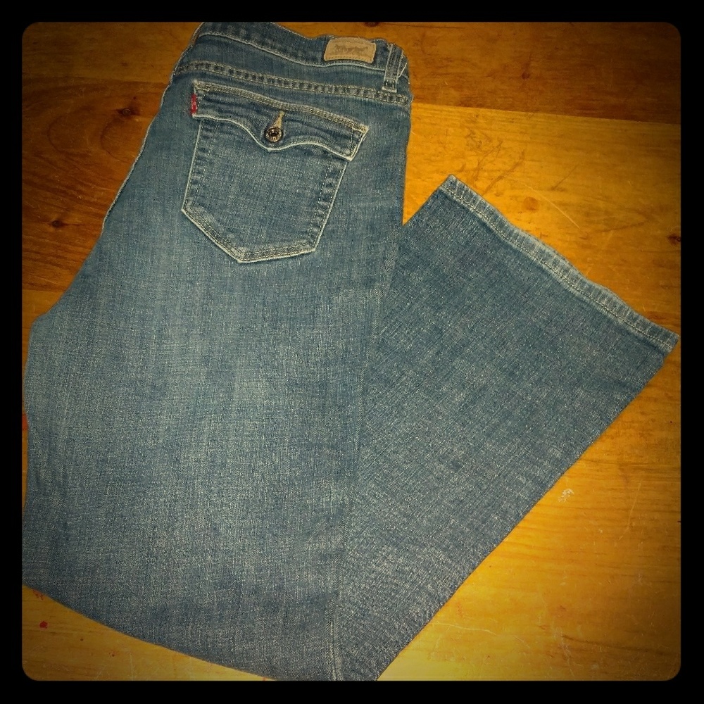 Levis 512 perfectly slimming bootcut jeans